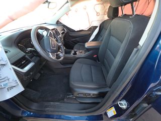 2022 GMC Terrain FWD SLE - Interior Front Seat Image